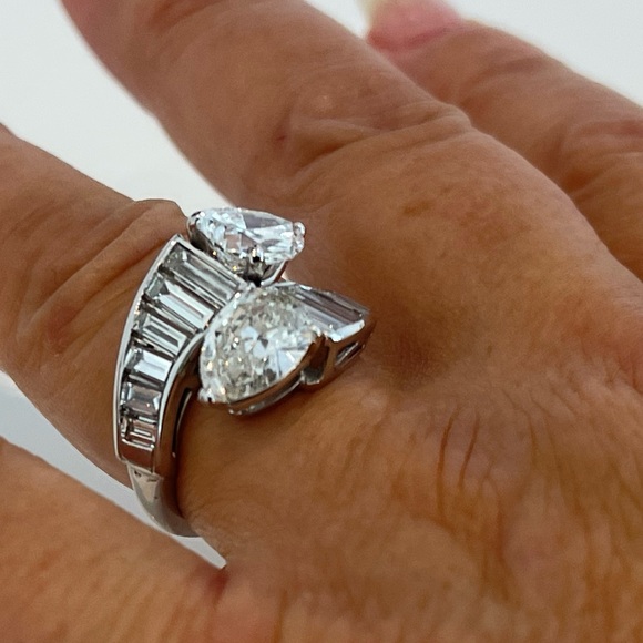 STUNNING ESTATE PLATINUM DIAMOND BI-PASS RING SIZE 8.5 - Picture 10 of 17